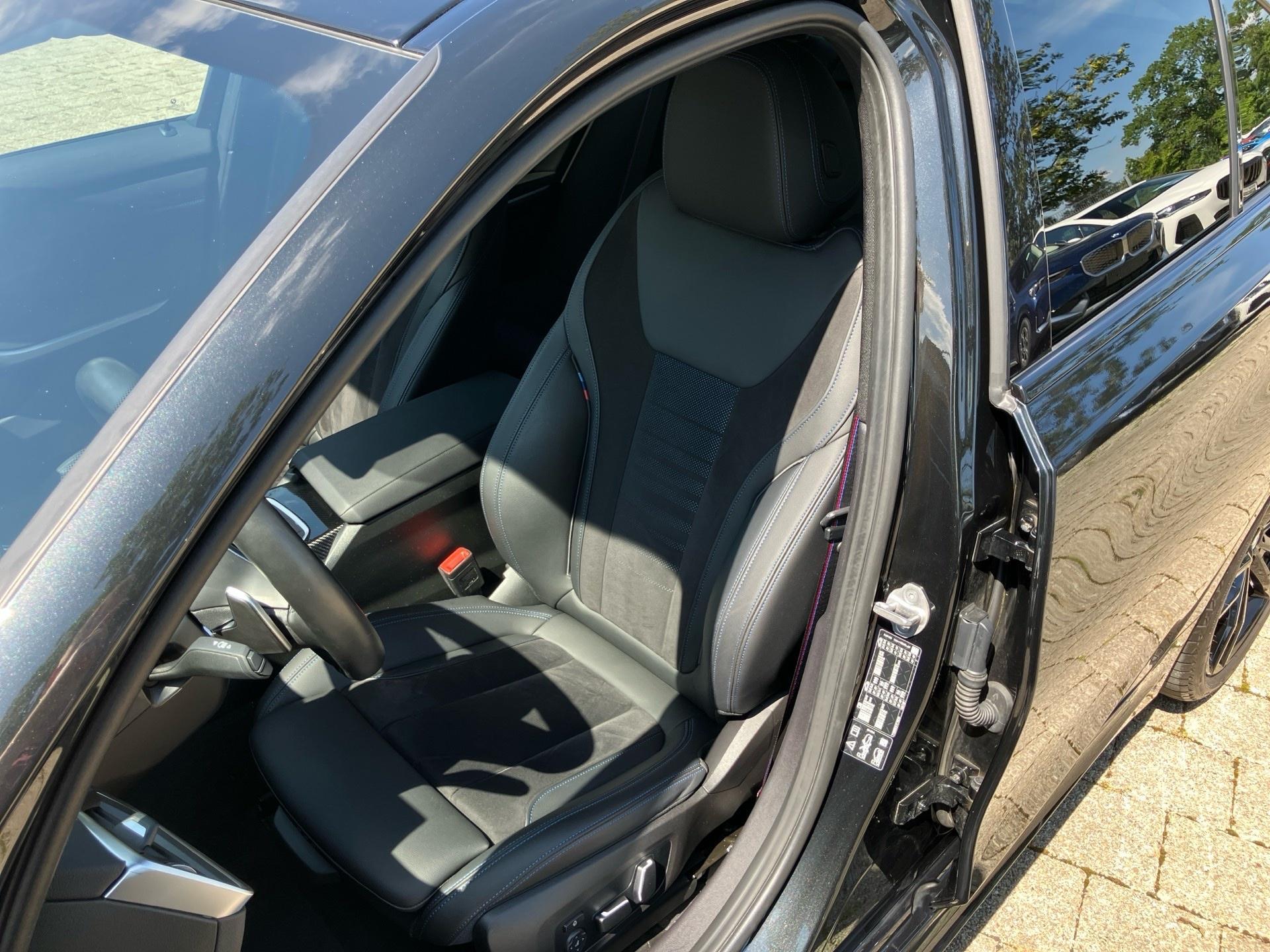 BMW 330 330i Sedan xDrive