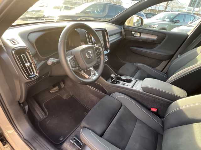 Volvo XC40 Core