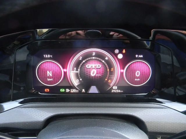 Volkswagen Golf DSG GTD Golf VIII Style