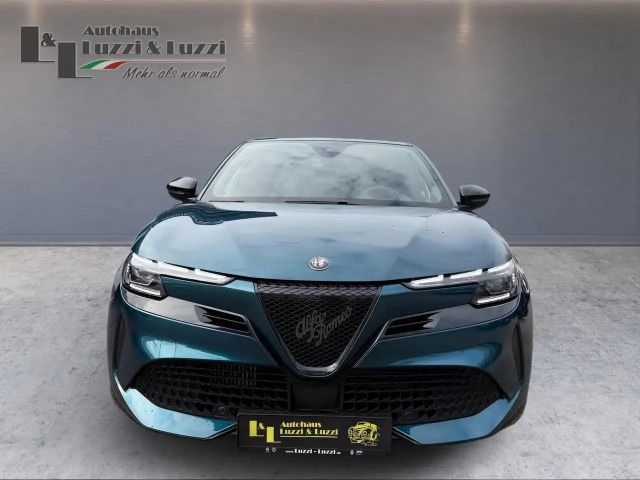 Alfa Romeo Junior 1.2 MEHV VGT e-DC