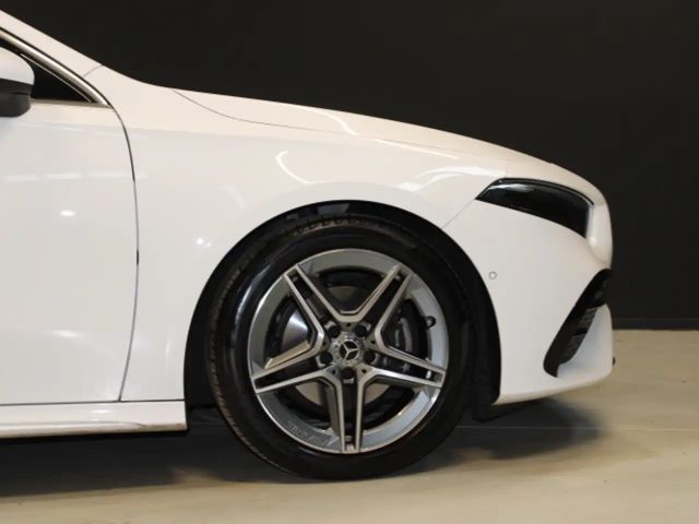 Mercedes-Benz A 200 AMG Line
