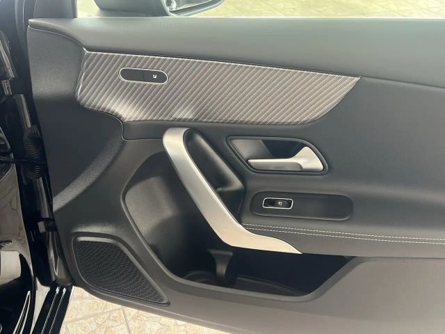 Mercedes-Benz A 180 Progressive