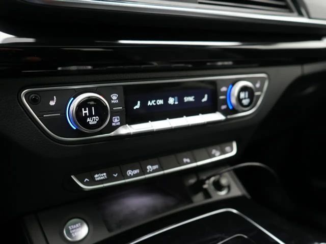 Audi Q5 Quattro S-Line Sportback