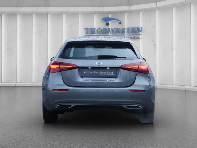 Mercedes-Benz A 180 Progressive