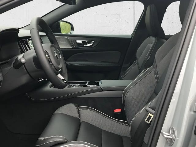 Volvo V60 AWD Dark T6 Ultra