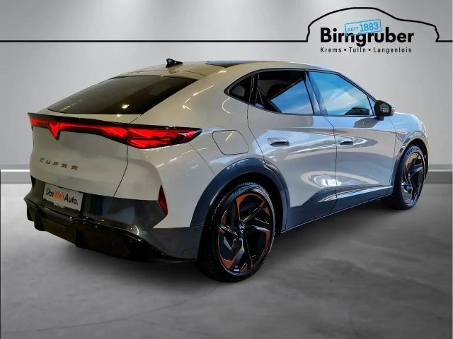 Cupra Tavascan Adrenaline