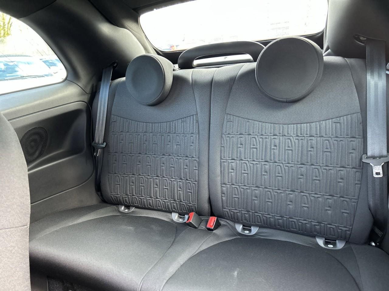 Fiat 500C Hybrid *rotes Verdeck / Navi / Sensoren*