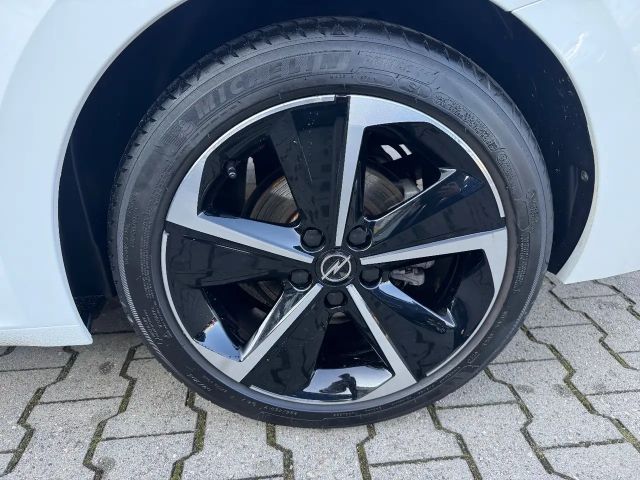 Opel Astra 1.2 Turbo Sports Tourer Turbo