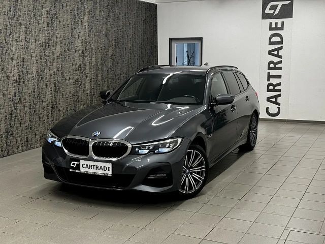 BMW 330 330e M-Sport Touring xDrive