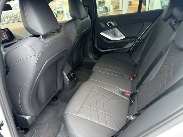 BMW 118 118d M-Sport Sedan