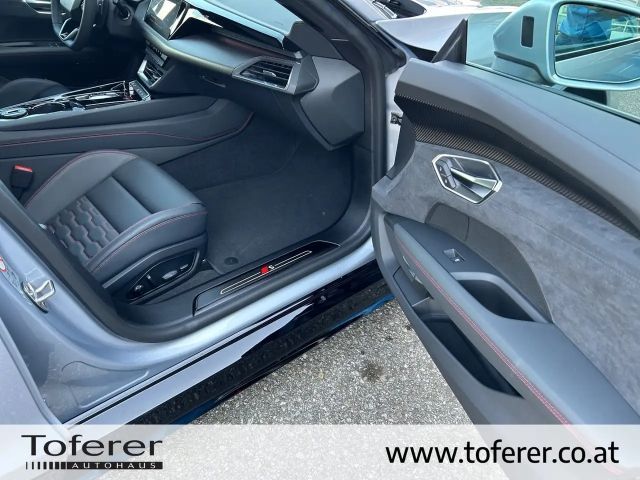 Audi e-tron GT Audi S e-tron GT