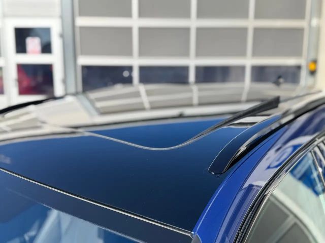 Volkswagen Passat 2.0 TSI DSG R-Line