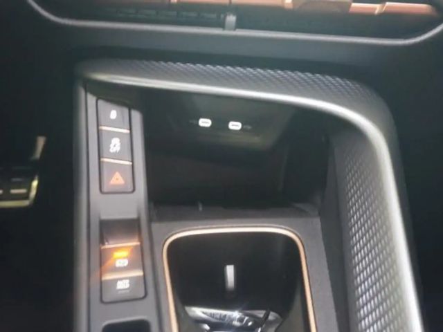 Cupra Terramar TERRAMAR 1,5 TSI DSG ELHK DINAMICA KAMERA BLIS 19"