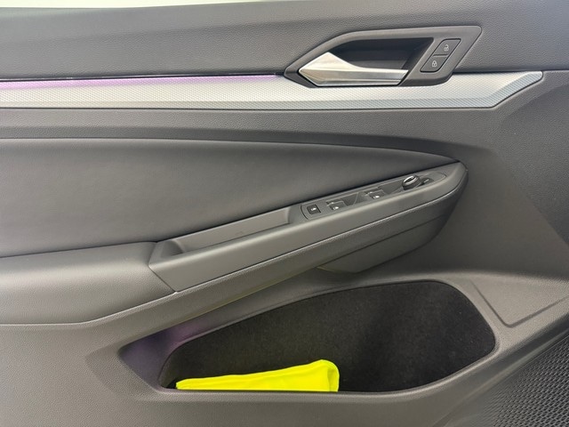 Volkswagen Golf 1.5 eTSI Golf VIII