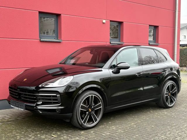Porsche Cayenne Platinum Edition