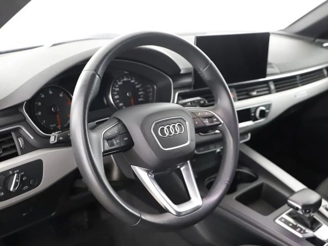 Audi A4 40 TFSI Quattro S-Tronic