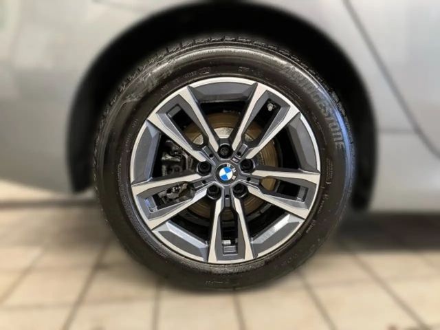 BMW 218 218d Active Tourer Sedan