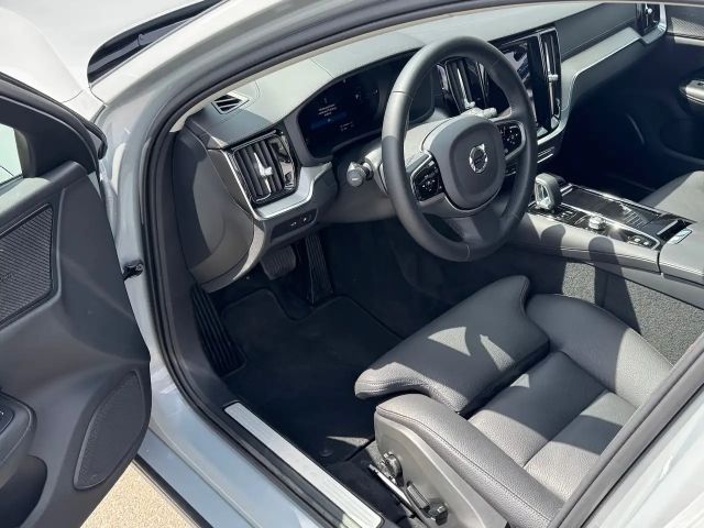 Volvo V60 Dark Recharge T6 Ultra