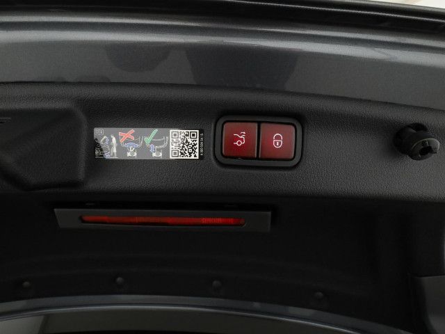 Mercedes-Benz C 220 AMG Line C 220 d Sedan