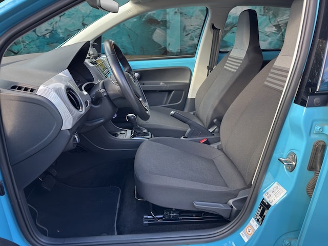 Volkswagen e-up! Plus Style