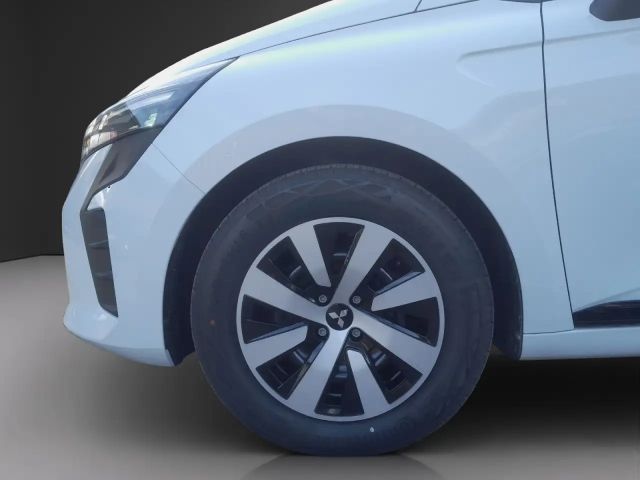 Mitsubishi Colt BASIS 1,0l 5MT Klima Einparkhilfe Fenster el.