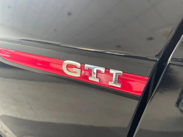Volkswagen Golf DSG GTI