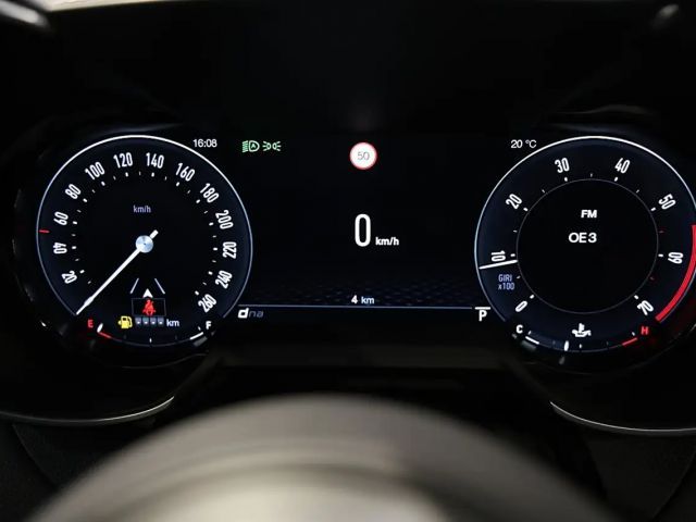 Alfa Romeo Giulia AT8 Q4 Veloce