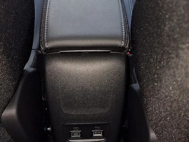 Peugeot 2008 Allure Pack Hybrid