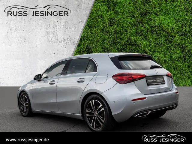 Mercedes-Benz A 200 Progressive