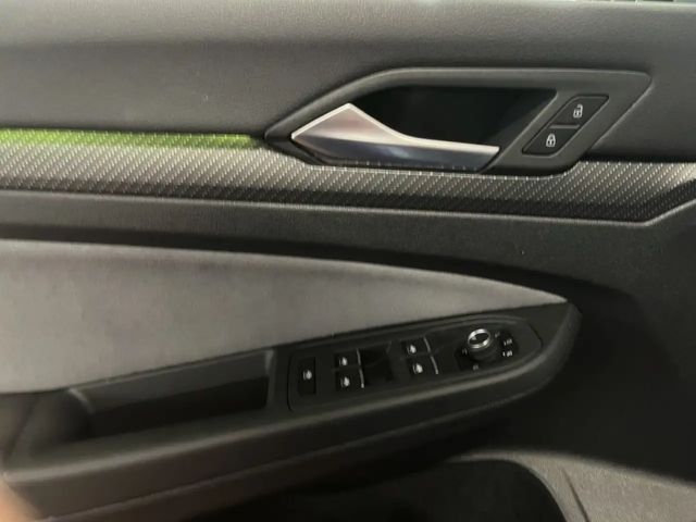 Volkswagen Golf 2.0 TSI 4Motion