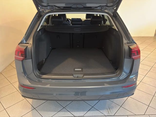 Volkswagen Golf Business Variant