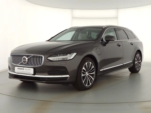 Volvo V90 AWD Core T6
