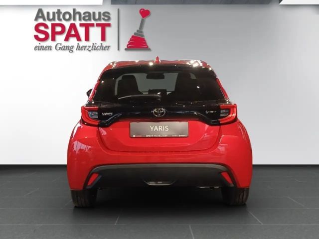 Toyota Yaris Active Hatchback Hybride