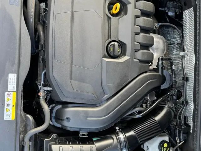 Volkswagen Passat 1.5 TSI Business DSG Variant