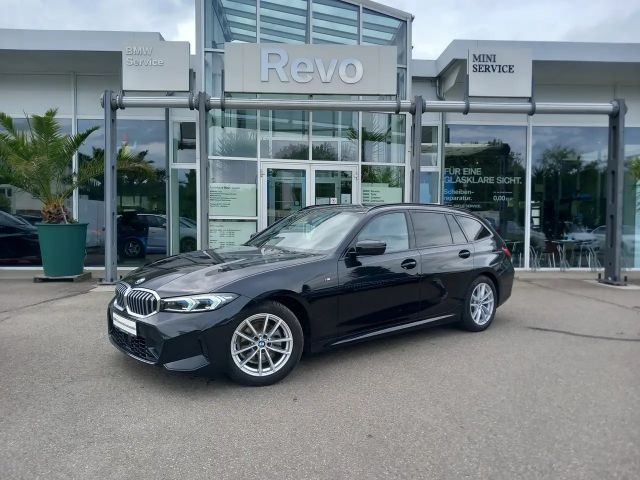 BMW 320 320d M-Sport Touring xDrive