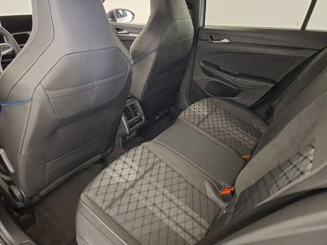 Volkswagen Golf DSG Sport