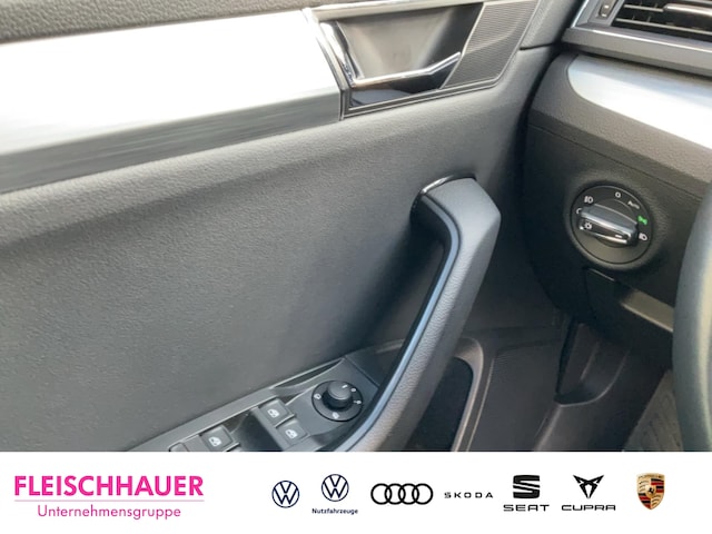 Skoda Superb Ambition Combi iV