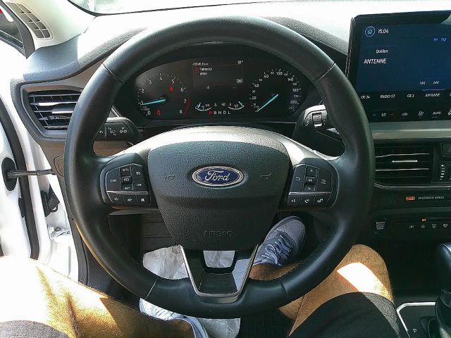 Ford Focus Titanium Wagon