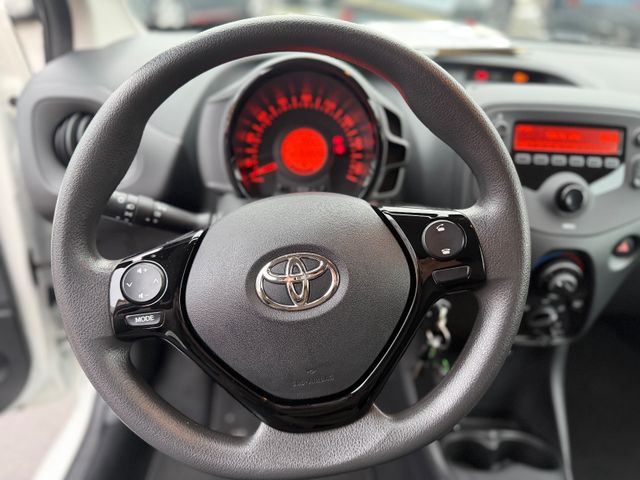 Toyota Aygo 5-deurs Business Plus