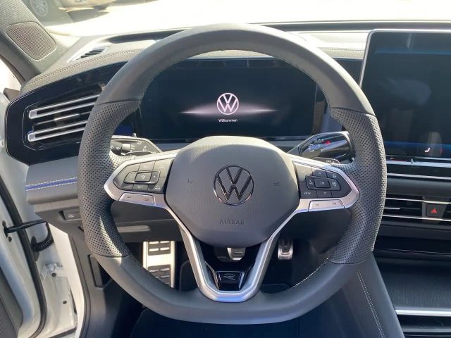 Volkswagen Tiguan 4Motion DSG R-Line