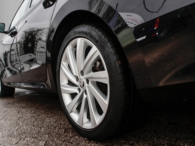 Skoda Octavia 1.4 TSI Ambition Combi iV