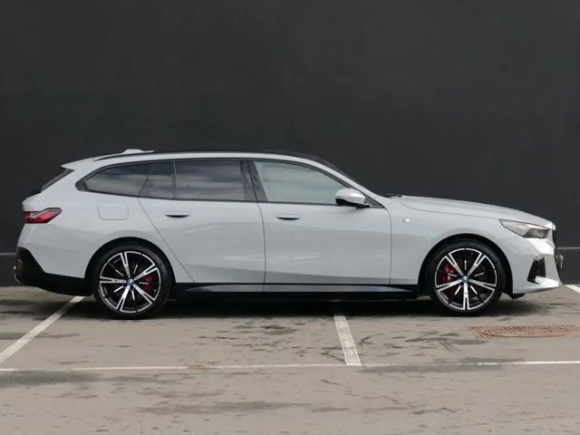 BMW i5 M-Sport Touring eDrive40