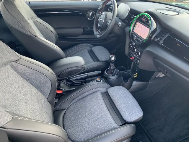 MINI Cooper John Cooper Works Trim