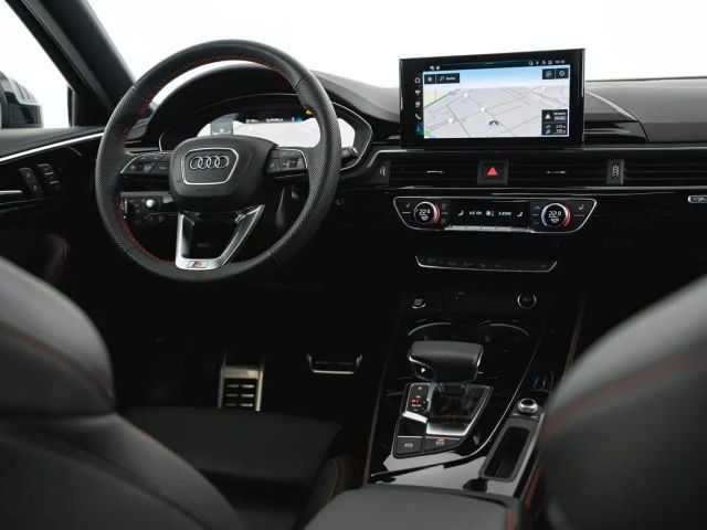 Audi A4 45 TFSI Avant Quattro S-Line S-Tronic