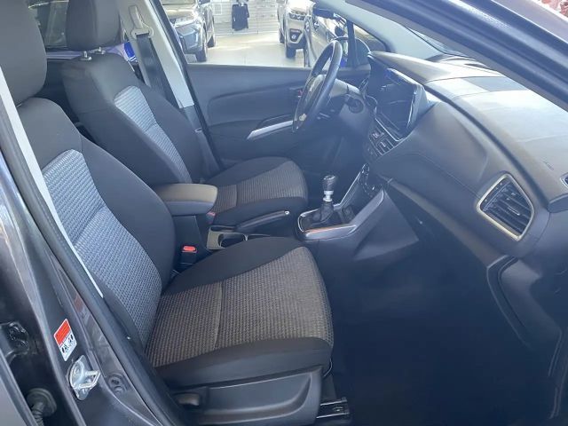 Suzuki S-Cross Hybrid