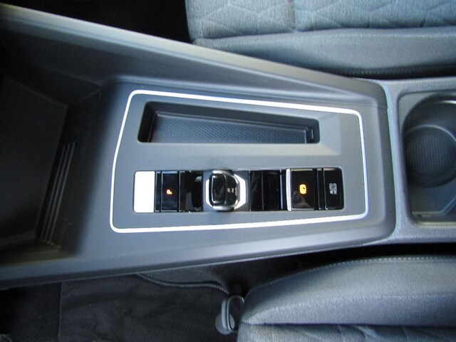 Volkswagen Golf 1.5 eTSI DSG