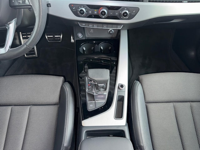 Audi A4 40 TFSI Avant S-Line S-Tronic