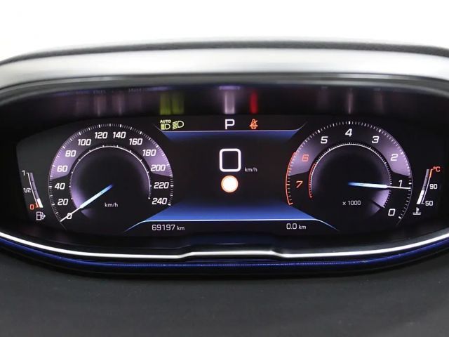 Peugeot 3008 Allure Pack EAT8 PureTech