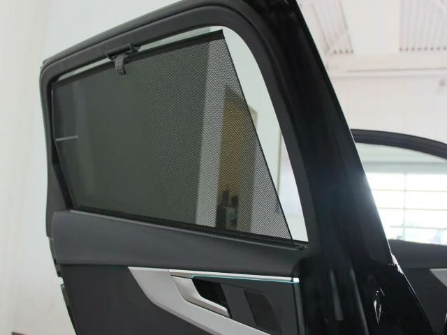 Audi A4 30 TDI Avant S-Tronic