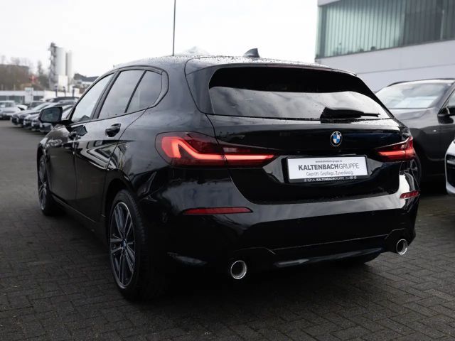 BMW 118 118d Advantage pakket Sedan
